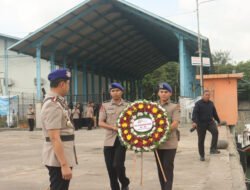 Polres Bangka Gelar Tabur Bunga di Pelabuhan Jelitik Sungailiat dalam Rangka Hari Bhayangkara ke-80