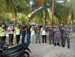 TNI AL – SINERGI TNI JAGA KELESTARIAN PESISIR, LANAL BABEL IKUTI AKSI BERSIH PANTAI DI PANTAI BIO PULAU ANTI 3